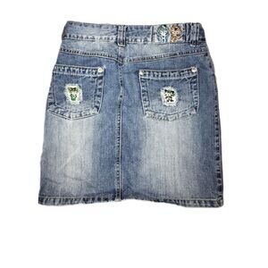 PATCHWORK EMBROIDERED UNIQUE DISTRESSED RARE CUSTOM DENIM SKIRT